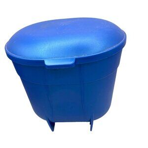 Blue Plastic Storage Container With Lid C137